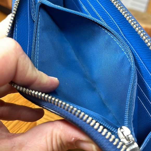 *HTF COLOR* COACH Accordion Zip Wallet In Crossgrain Leather - Picture 11 of 11